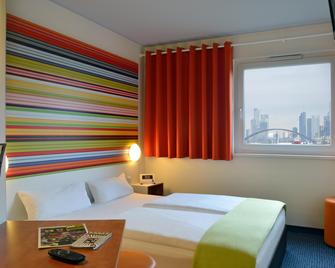 B&B Hotel Frankfurt-Niederrad - Frankfurt am Main - Bedroom