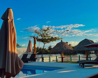 Hotel La Cueva del Pirata - Monte Gordo