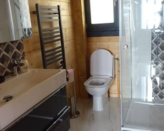Large Wooden Chalet At The Foot Of The Pyrenees - Lurbe-Saint-Christau - Baño