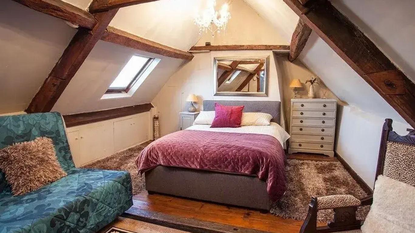 The First Hurdle Guest House
