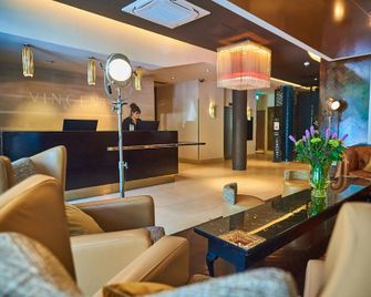The Vincent Hotel - Southport - Recepción