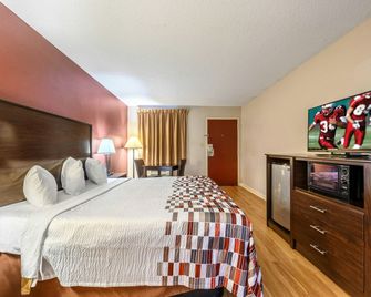 Red Roof Inn Sylacauga - Sylacauga - Bedroom