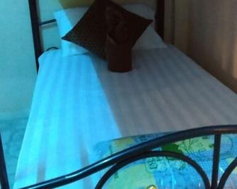 My Travel Homestay Hostel - Adults Only - Ko Pha Ngan - Bedroom