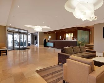 Holiday Inn Calgary-Airport By IHG - Calgary - Lobi