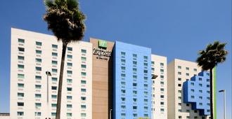 Holiday Inn Express & Suites Toluca Zona Aeropuerto - Toluca de Lerdo