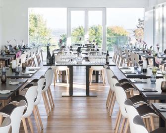 Best Western Plus Atrium Hotel - אולם - מסעדה