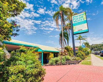 Coffs Harbour Pacific Palms Motel - Coffs Harbour - Vista del exterior