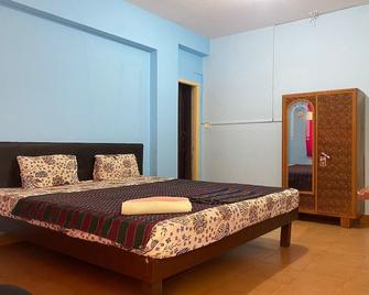 Akash Guest House - Mormugao - Bedroom