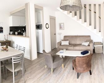 My House, Feet In The Water - Saint-Gilles-Croix-de-Vie - Huiskamer