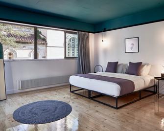 Mono Lofts - Athens - Bedroom