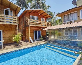 Orabella Villas & Suites - Calangute - Pool