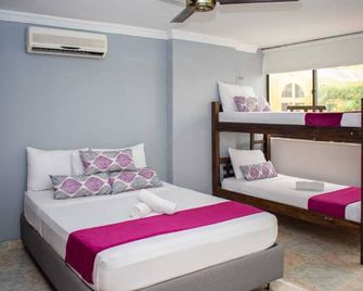 Airbrental Rodadero. Two blocks from the beach!!. - Santa Marta - Schlafzimmer