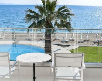 Acrotel Lilyann Boutique Hotel - Elia Nikitis - Balkon