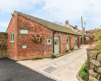 The Old Sty - Stoke-on-Trent - Building