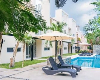 Modern Studio Puerto Aventuras 202 - Puerto Aventuras - Piscina