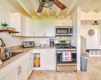 New - Pineapple Loft - Entire House Downtown Hilo With Ac - Hilo - Cuisine