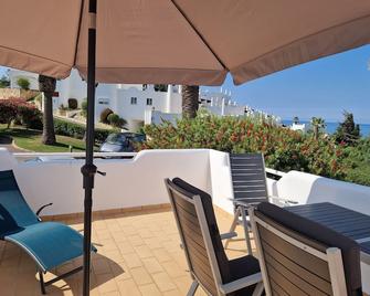 Sun Terrace With Beautiful Sea Views, 4 Beautiful Beaches, Quiet Location - Ferragudo - Balkon
