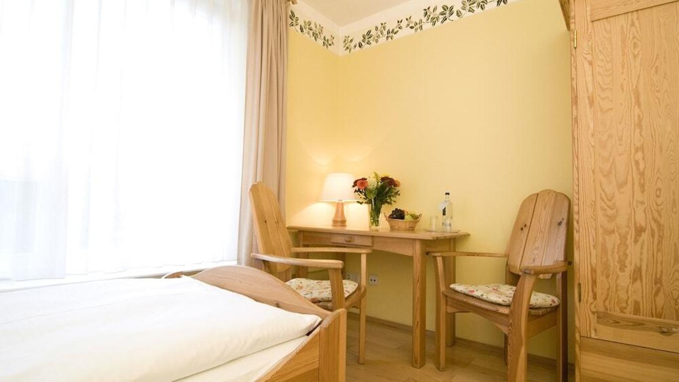 Hotel Haus Linden
