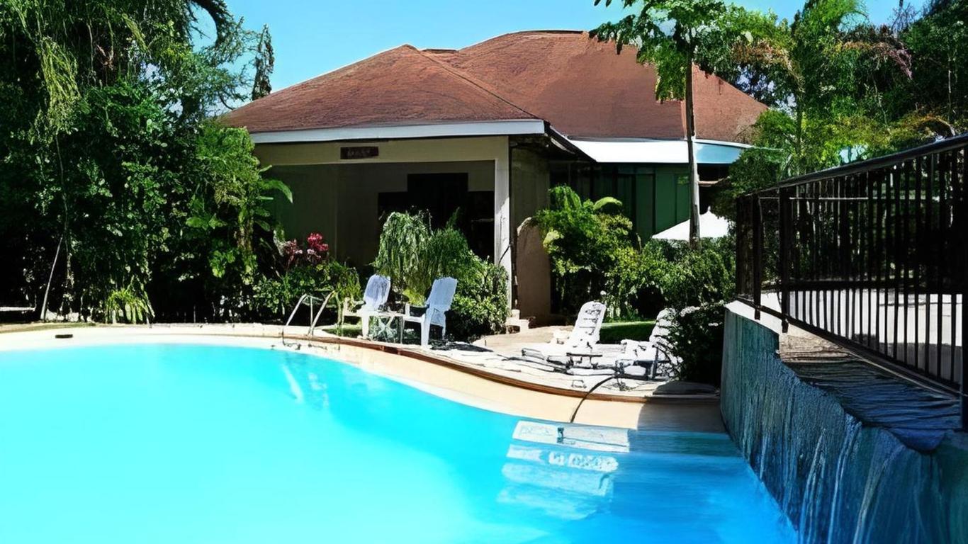 Panglao Tropical Villas