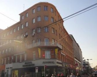 Pension San Francisco - Vienna - Building