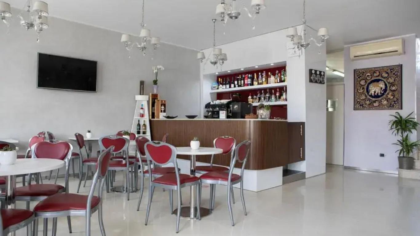 Hotel Perla Dello Ionio