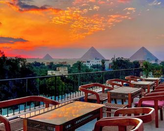 Almas Pyramids Hotel - Cairo - Balcony