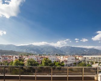 Maxuite Hotel in Home - Akçay - Balcón