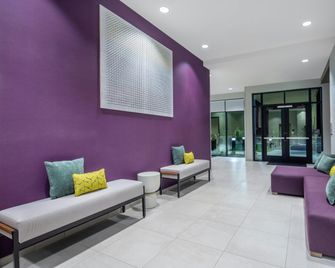 Hilton Garden Inn Surprise - Surprise - Lobby