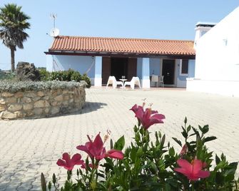 Monte da Cascalheirinha - Vila Nova de Santo Andre (Portugal) - Außenansicht