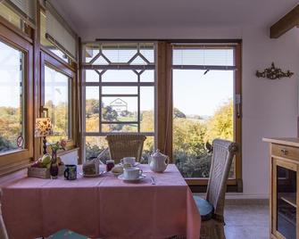 Ferienwohnungen Soravia - Gamlitz - Dining room