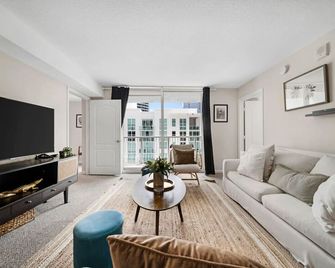 Great 2 Bedrooms in Brickell - Miami - Living room