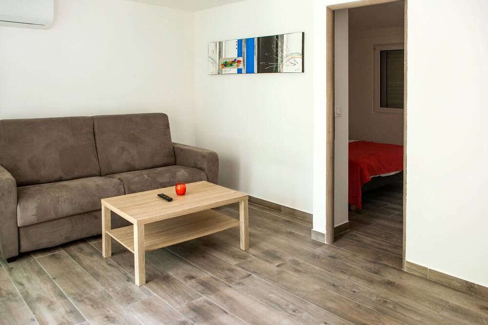 Holiday Home A Suara-1 by Interhome - Ghisonaccia - Living room
