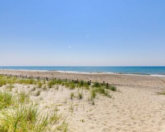 Emerald Isle Vacation Rental, Walk to Beach! - Emerald Isle - Playa