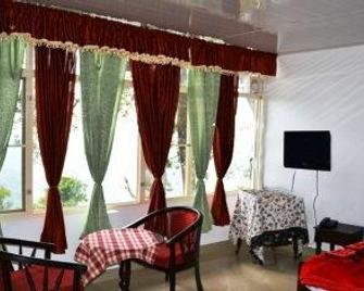 Estate Residency - Munnar - Sala de estar