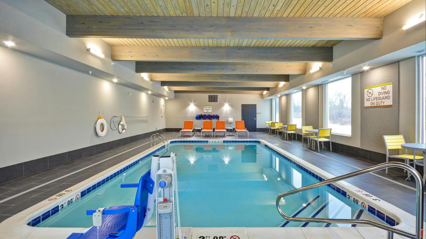 Home2 Suites by Hilton Jackson, MI