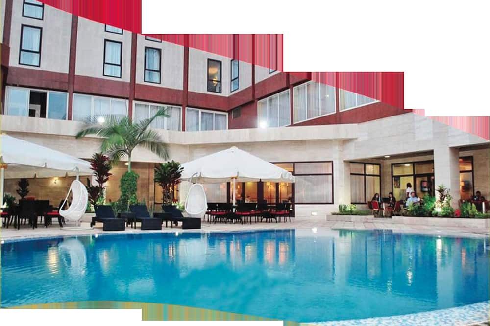 Djeuga Palace Hotel 4 - Yaoundé - Pool