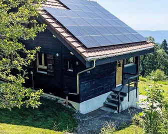 Chalet Chalet de la Vue des Alpes by Interhome - Val-de-Ruz - Building