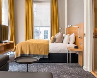 Apex Waterloo Place Hotel - Edinburgh - Bedroom