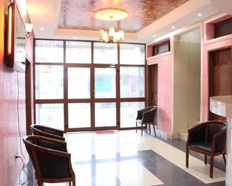 Hotel Joana - Duala - Lobby