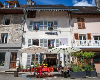L'Atelier Du Peintre - Ornans - Bâtiment