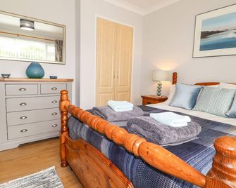 Awel Deg - Newport - Bedroom