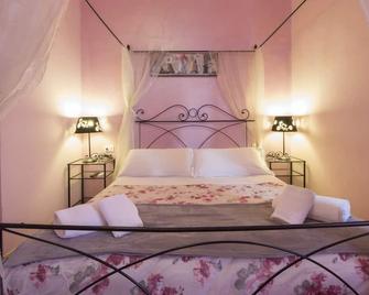 Ridolfi Guest House - Florenz - Schlafzimmer