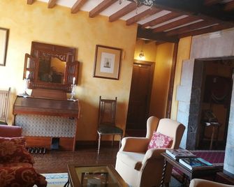 La Casa del Organista - Santillana del Mar - Stue