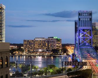 DoubleTree by Hilton Jacksonville Riverfront - Jacksonville - Budynek