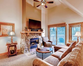 Red Hawk, A Vail Resorts Property - Keystone - Living room