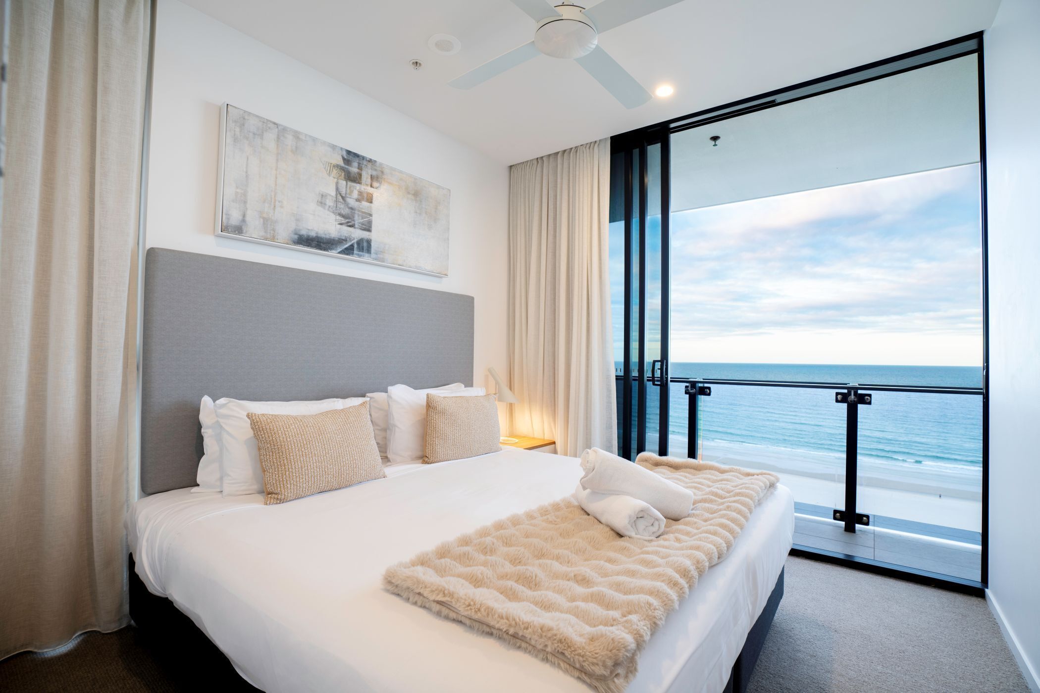 Iconic Kirra Beach Resort - Coolangatta