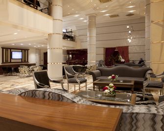 فندق لو زينيث الدار البيضاء وسبا - الدار البيضاء - ردهة