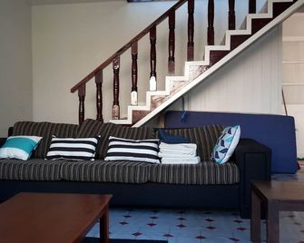 Dayspring Lodge - נוקו'אלופה - סלון