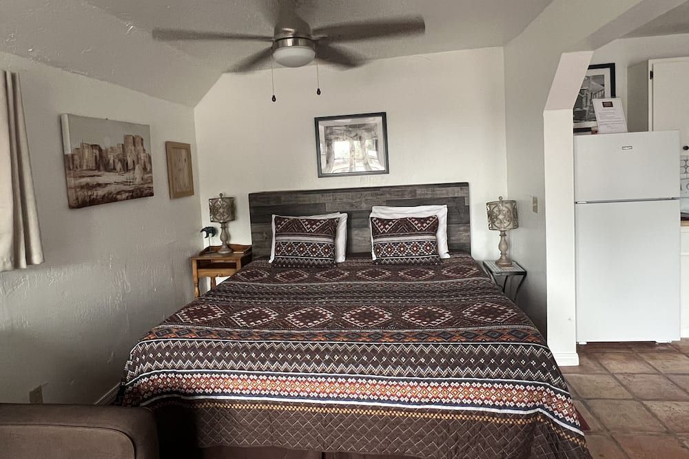 Bedroom view of Jerome's Southwest Apt @ Million Dollar Views