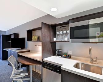 Home2 Suites by Hilton Miramar Ft. Lauderdale - Miramar - Kuchyň